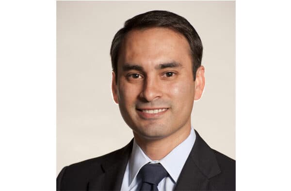 Ruben_Llanes_Schneider_Electric