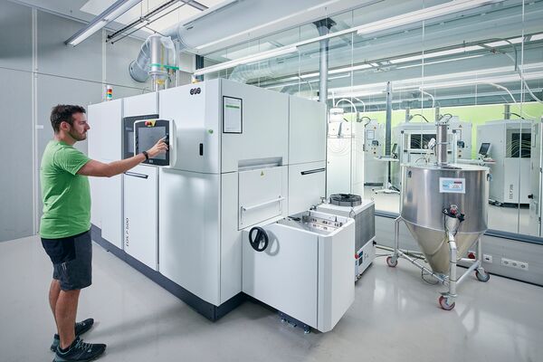 1zu1 ist Spezialist für kleine und präzise Kunststoffbauteile