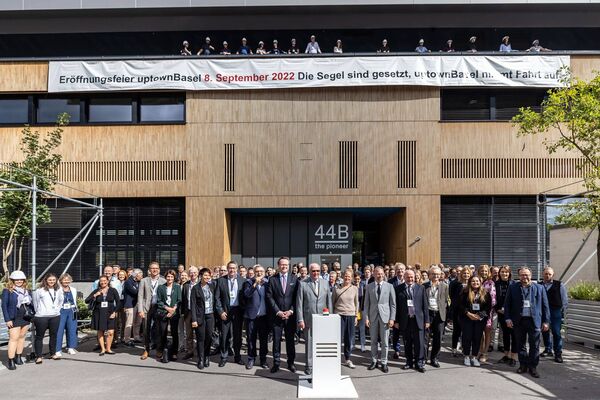 eroeffnung-uptownbasel-staehelin
