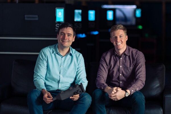 Dominik Solenicki (Co-Founder & CEO, Sintratec), Christian von Burg (Co-Founder & CTO Sintratec)