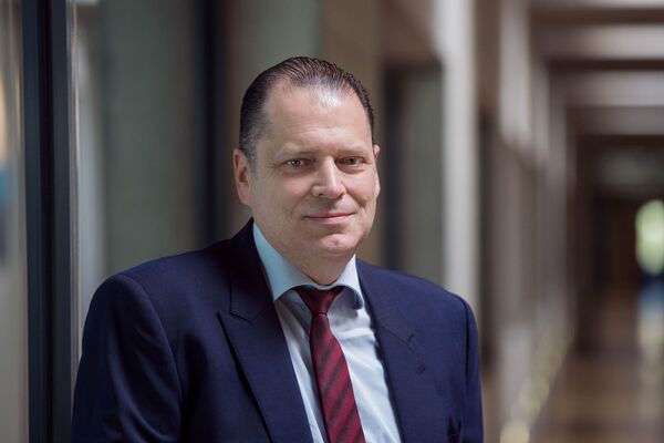 Schweizer Maschinenbauer United Grinding: CEO Stephan Nell