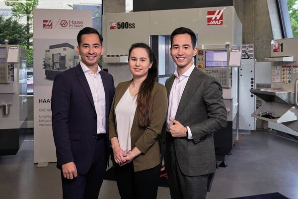 URMA: Oliver, Jessica und Yannick Berner im Maschinen Showroom in Rupperswil