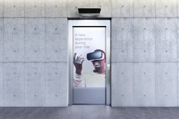 Schindler Aufzüge mit Werbung - und Steckverbindersystem Winsta von Wago