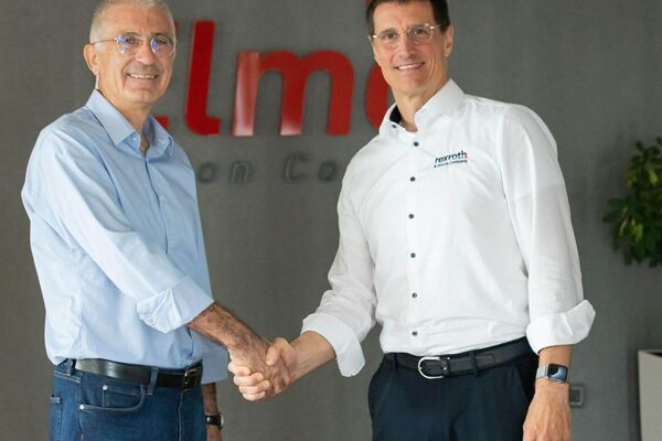Bosch Rexroth und Elmo Motion Control: Handshake zwischen Thomas Fechner und Haim Monhait