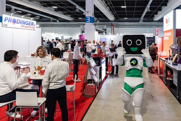 Fachmesse «Logistics & Automation 2025» und Empack: Blick in die Halle