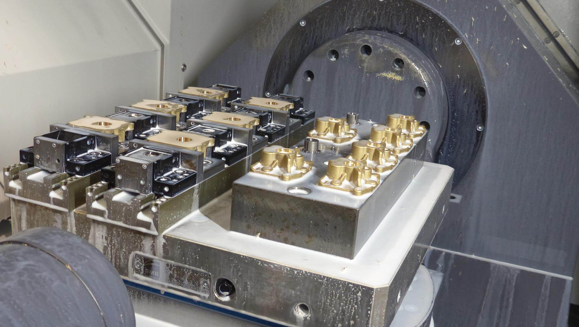 Versa 945 von Fehlmann mit einem Störkreis von 650 mm