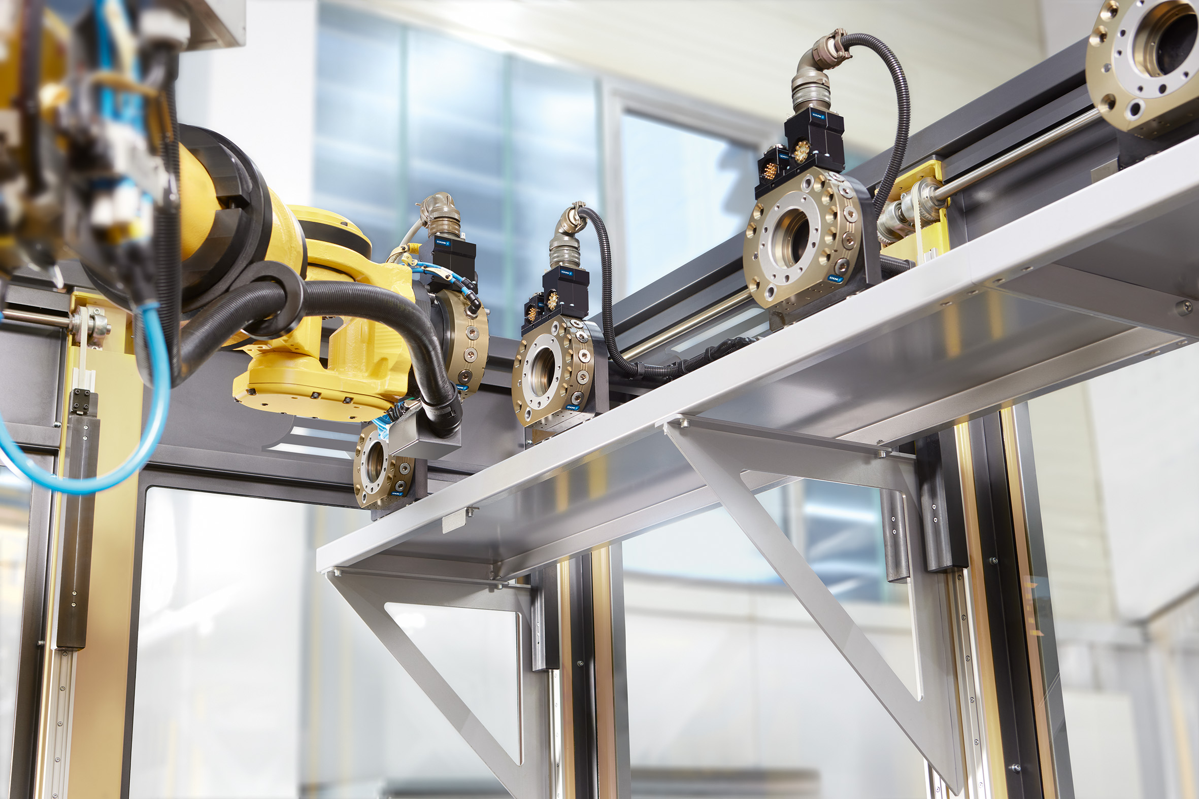 Mit schnellen Wechselzyklen minimieren Werkzeugwechsler Maschinenstillstände