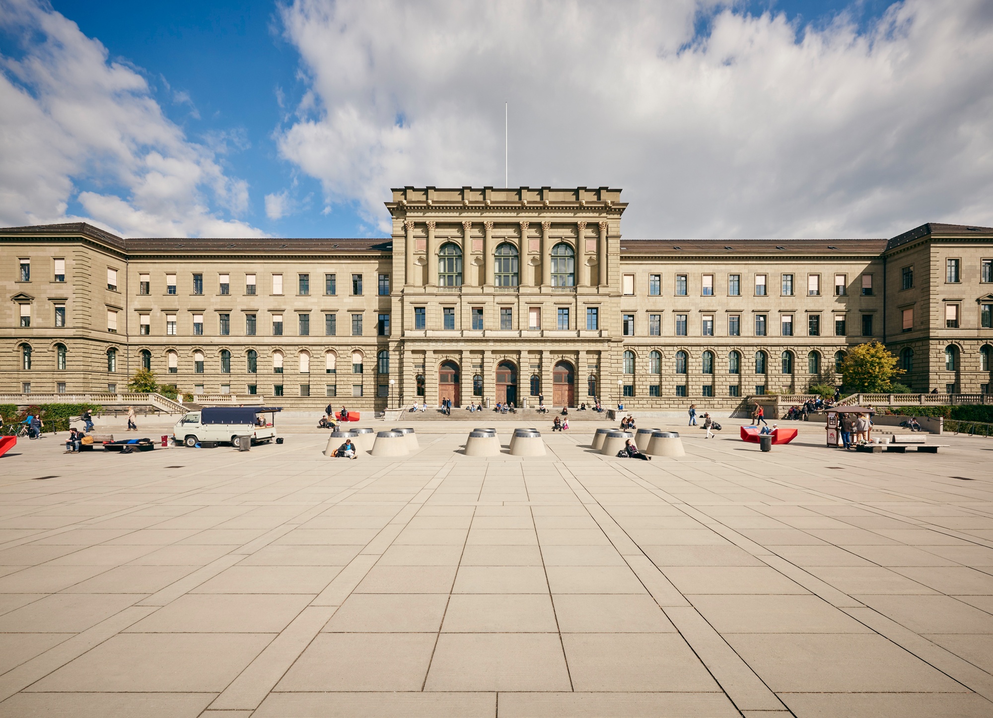 ETH-Hauptgebäude