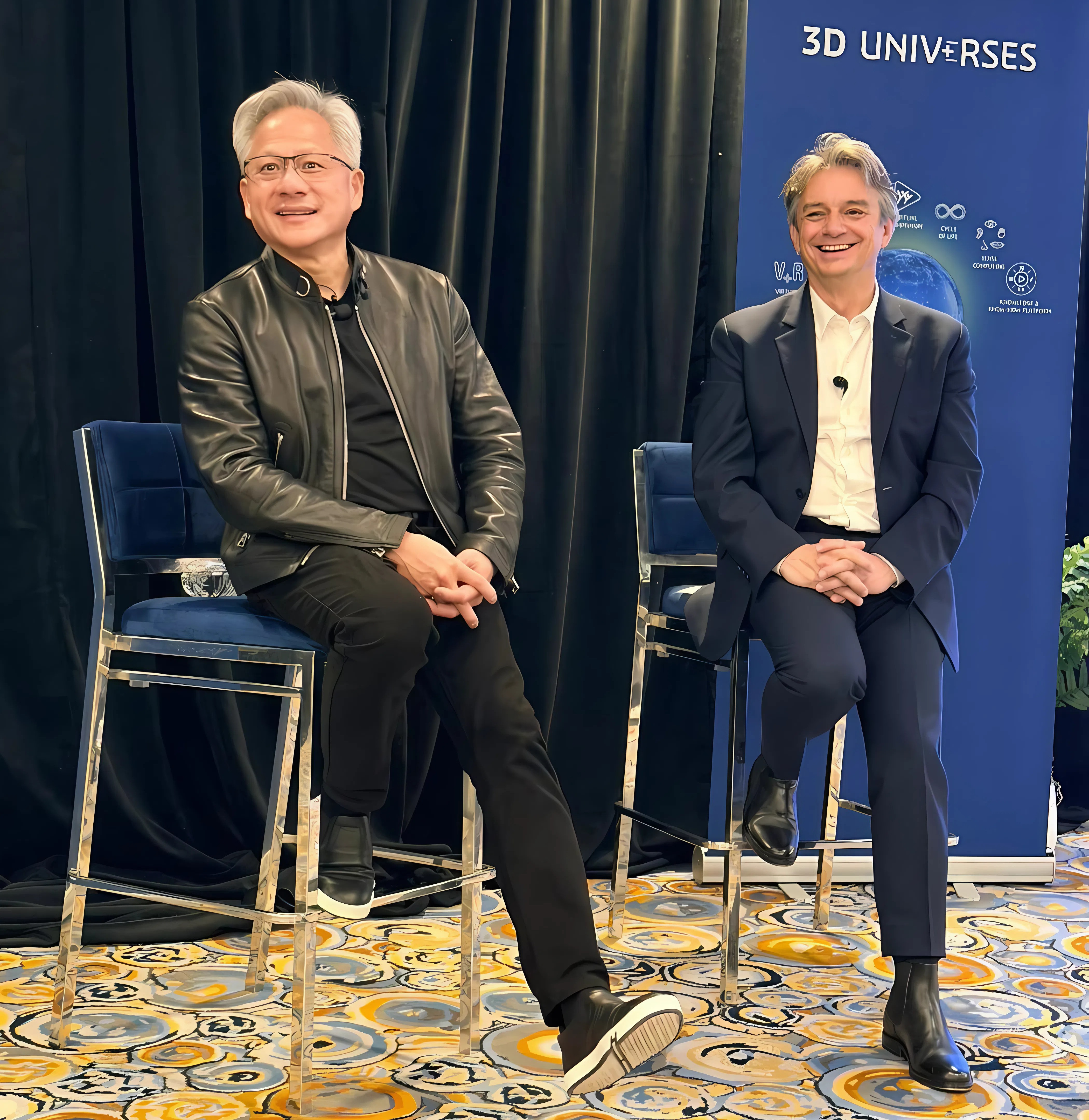 Jensen Huang (CEO Nvidia, links) und Pascal Daloz (CEO Dassault Systèmes) im Gespräch auf der 3DExperience World 2026 in Houston. Bilder: Dassault Systèmes