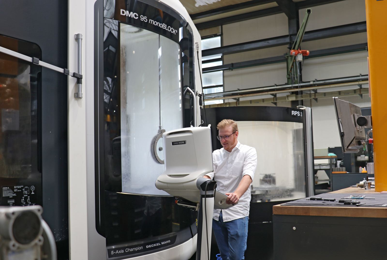 Das Bearbeitungszentrum erhält alle Werkzeug-Ist-Daten digital