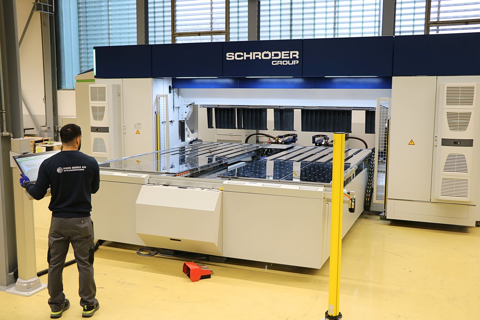 Schröder Evo Center 3200 in der neuen Produktionshalle der Hans Eberle AG