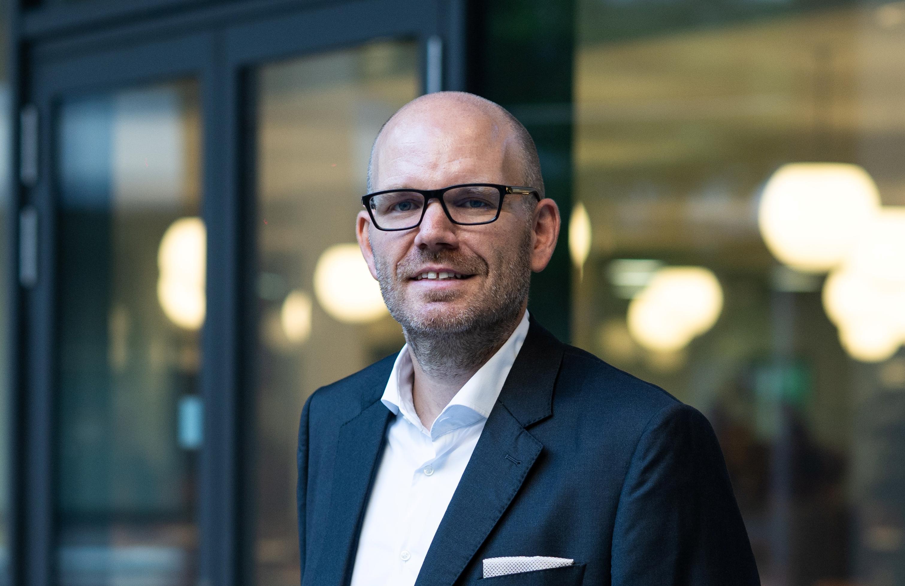 Roger Albrecht übernimmt die operative Führung der Komax Gruppe im ersten Quartal 2027.