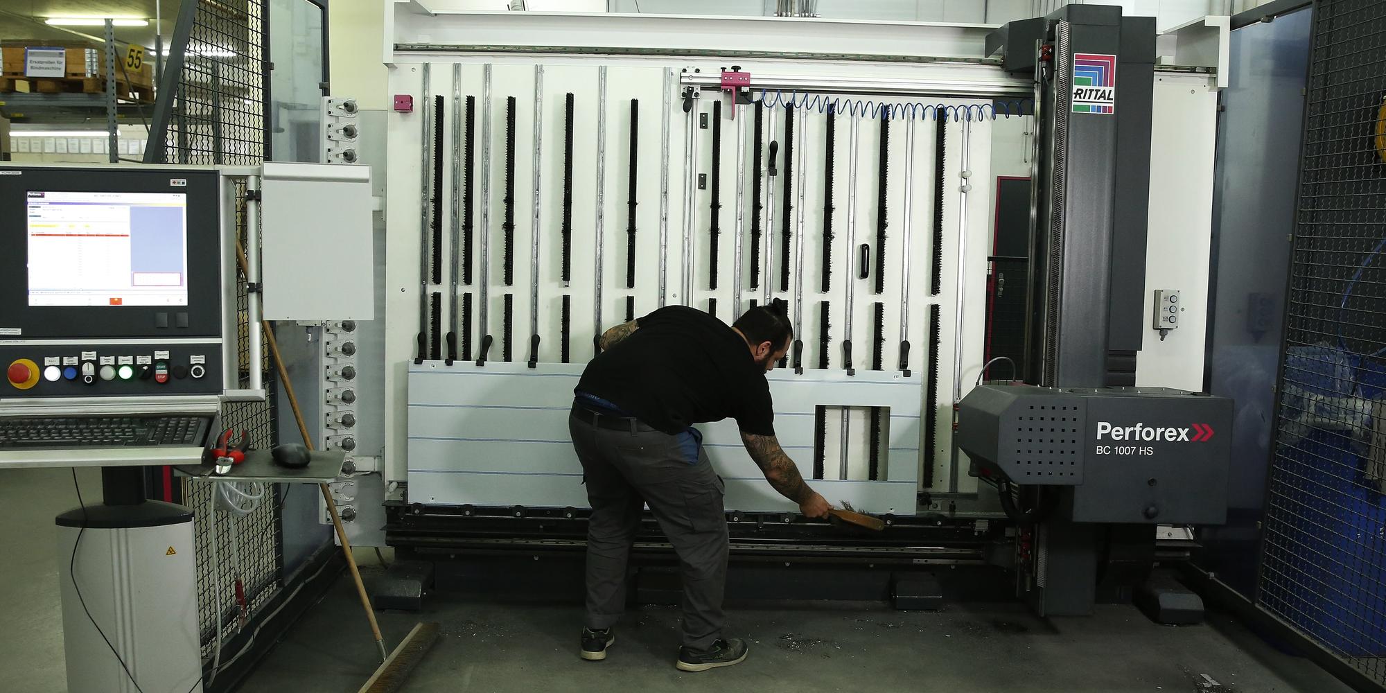 Schaltschrankbau 4.0 bei Rittal auf einer Perforex